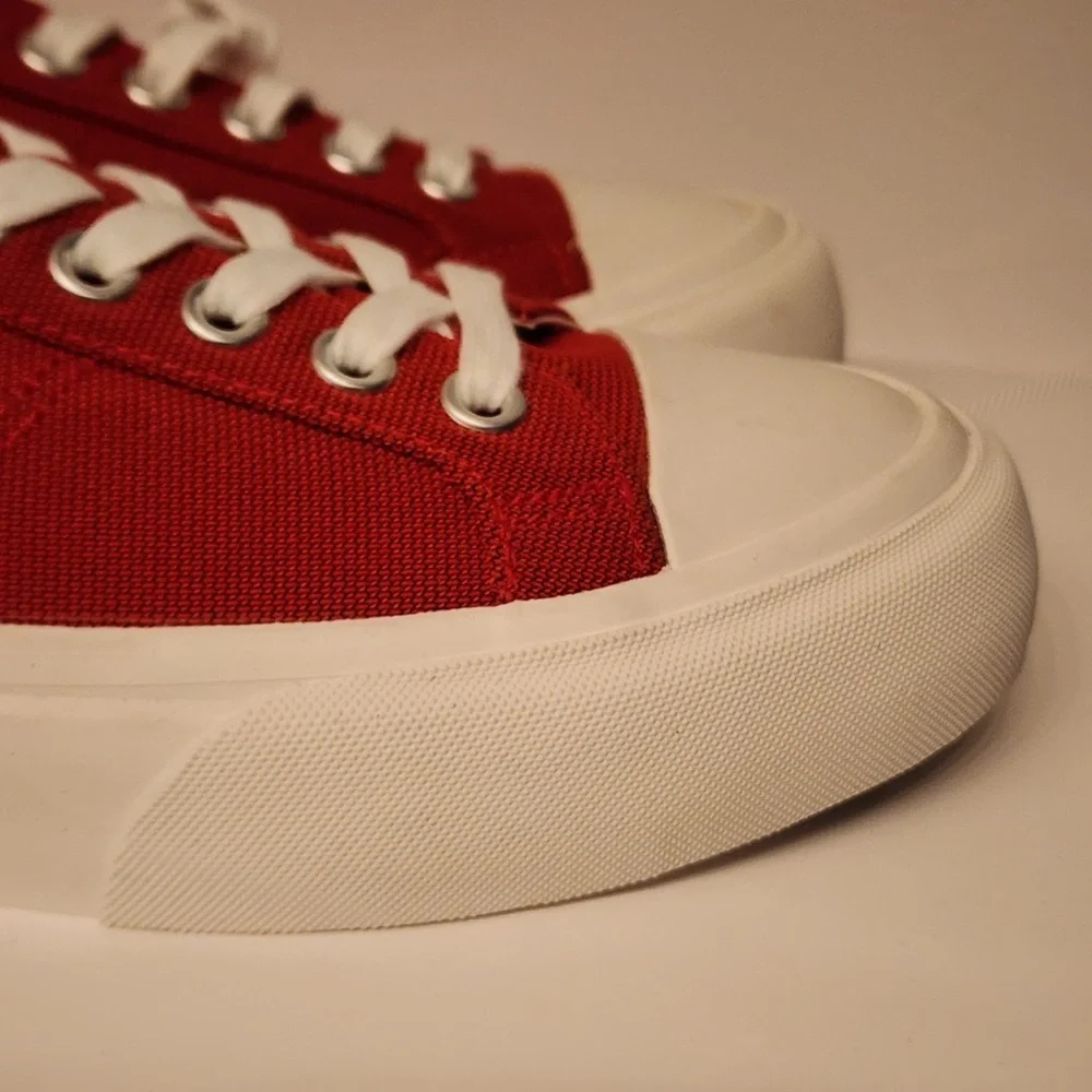 Article No. Red 1007-02 Sneakers Red Canvas with White Accents Men’s Size 8 - Picture 14 of 15